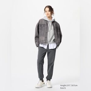 UNIQLO EXTRA STRETCH AIRism JOGGER PANTS